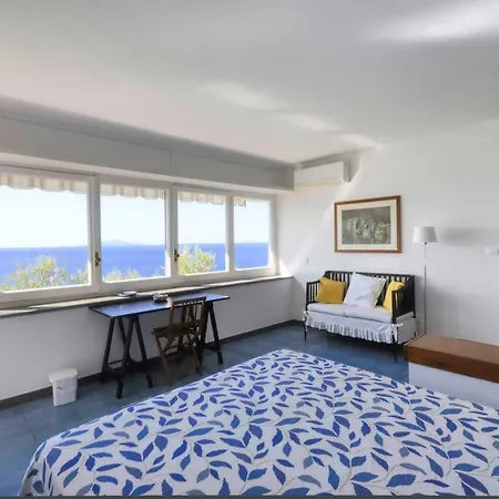 Holiday home Casa Leyla Massa Lubrense
