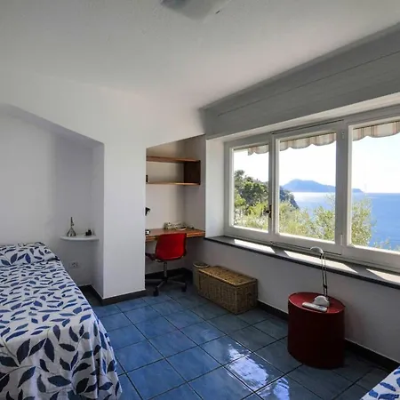 Casa Leyla Holiday home